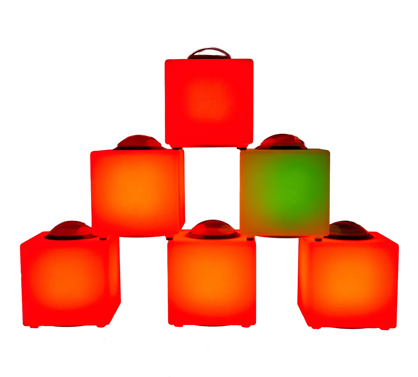 DOKA CUBE — кнопка-куб в руке